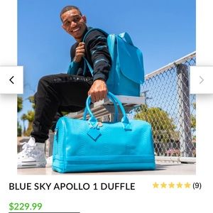 NWT Tote And Carry Blue Sky Apollo weekender duffle